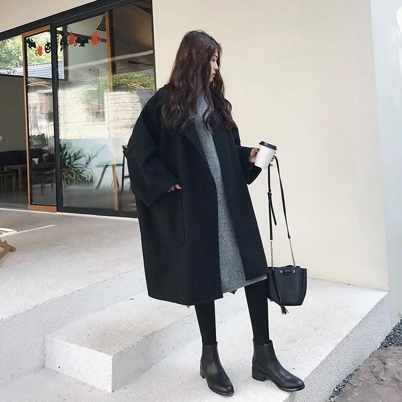 Elegant Woolen Trench Coat - Accessory Monk